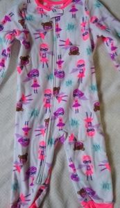 Footless pajamas with supergirls!